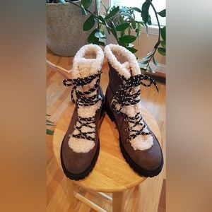 Guess Ankle Boot Grey Fabric Women Size 10M  NEW